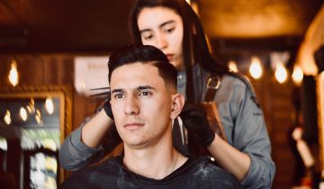 How to Make Male Clients Feel Welcome in Your Salon